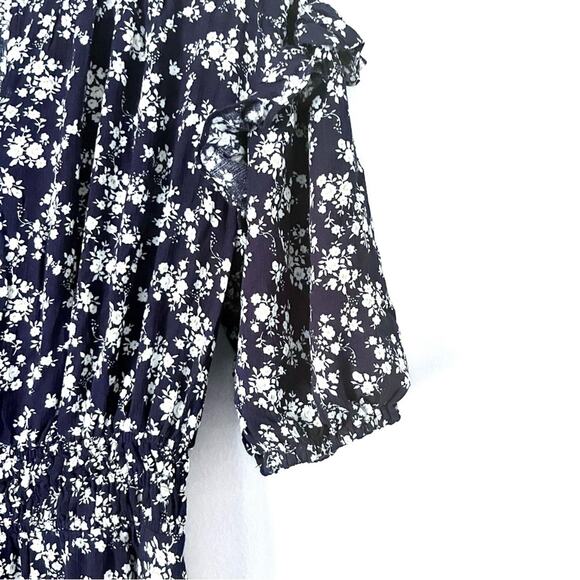 Calista Anthropologie Navy Blue Ditsy Floral Print Tiered Dress size Small - Picture 6 of 14